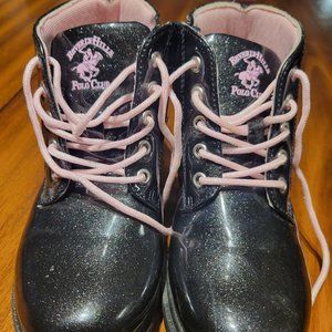 BLACK AND PINK - BEVERLY HILLS POLO CLUB - GIRLS BOOTS SIZE YOUTH 2.